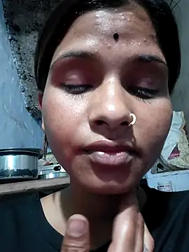 Snapshot of Nirasha_cute chatting on February 14, 2026, 6:04 pm Nirasha cute online show from February 14, 2026, 6:04 pm