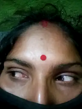 Snapshot of Hotchayaji chatting on February 12, 2026, 4:35 pm Hotchayaji online show from February 12, 2026, 4:35 pm