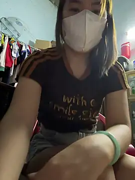 Snapshot of July-love chatting on February 26, 2026, 2:16 pm July-love online show from February 26, 2026, 2:16 pm