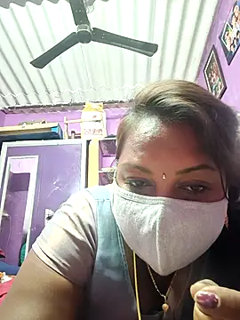 Snapshot of Tamil_Hot_Priya chatting on February 10, 2026, 11:42 pm Tamil Hot Priya online show from February 10, 2026, 11:42 pm