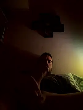 Snapshot of Apalancado94 chatting on January 8, 2026, 10:23 pm Apalancado94 online show from January 8, 2026, 10:23 pm