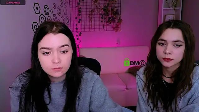 Snapshot of monica_xcx chatting on February 9, 2026, 10:52 am monica xcx online show from February 9, 2026, 10:52 am