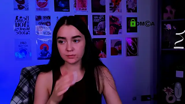 monica xcx online show from July 29, 2026, 7:01 pm