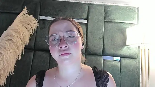 AliciaWhite nt online show from February 21, 2026, 1:01 pm