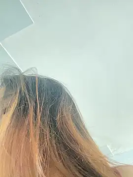 Snapshot of An-An19 chatting on March 5, 2026, 4:08 am An-An19 online show from March 5, 2026, 4:08 am