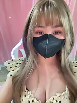 -Violet-t online show from February 7, 2026, 4:27 am