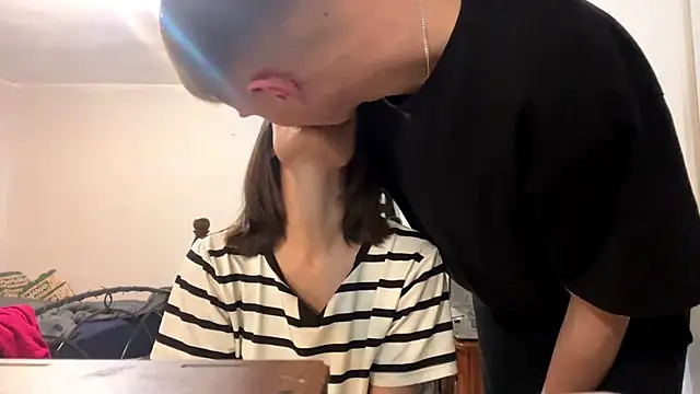 Snapshot of niko2coul chatting on January 11, 2026, 7:24 am niko2coul online show from January 11, 2026, 7:24 am