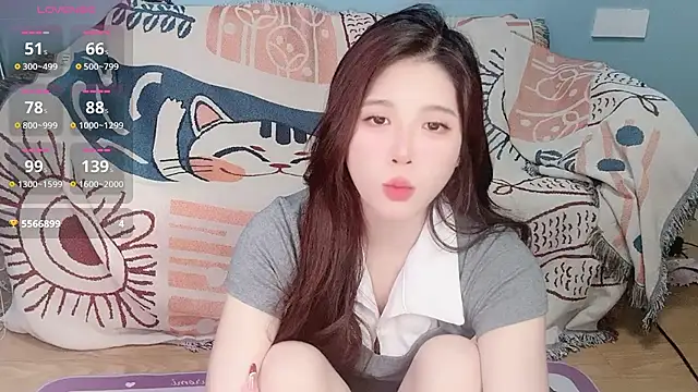 Snapshot of Starlets77 chatting on February 4, 2026, 6:52 am Starlets77 online show from February 4, 2026, 6:52 am