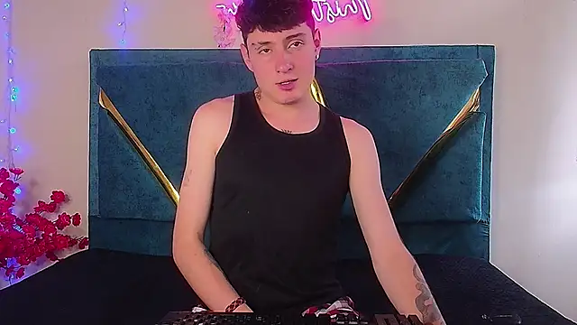 dantte grey online show from January 15, 2026, 9:18 pm