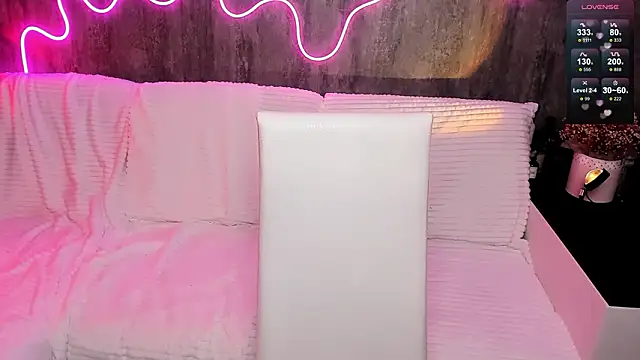 Snapshot of Stiflers_mum chatting on March 18, 2026, 4:21 pm Stiflers mum online show from March 18, 2026, 4:21 pm