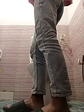 Rajkuma12345 online show from February 4, 2026, 10:43 am