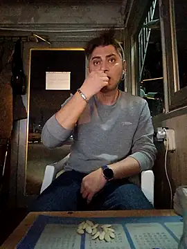 turk-biskolata online show from January 7, 2026, 8:00 pm