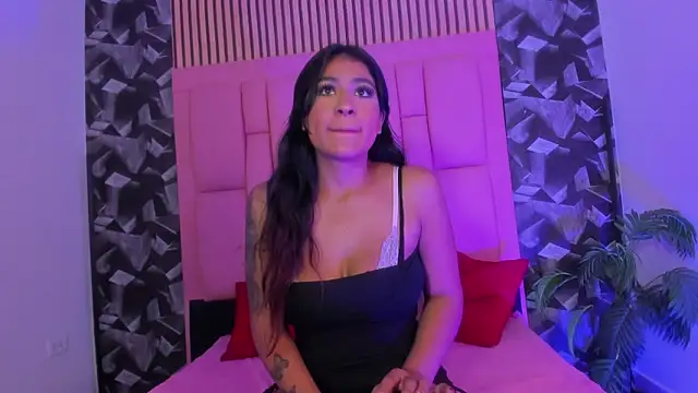 Snapshot of yayasmile chatting on January 9, 2026, 11:46 am yayasmile online show from January 9, 2026, 11:46 am