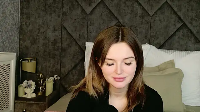 Snapshot of Karina_Thorn chatting on February 8, 2026, 10:02 pm Karina Thorn online show from February 8, 2026, 10:02 pm