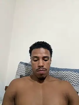 LorenzoBlack27 online show from May 16, 2026, 12:18 am