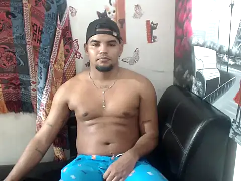 Snapshot of Daniel_2733 chatting on January 10, 2026, 6:04 am Daniel 2733 online show from January 10, 2026, 6:04 am