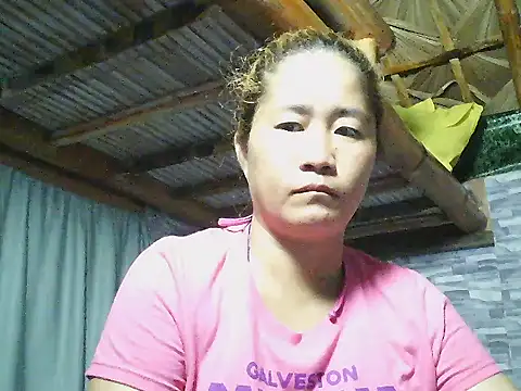 Snapshot of lovelyxxx88 chatting on January 12, 2026, 12:27 am lovelyxxx88 online show from January 12, 2026, 12:27 am