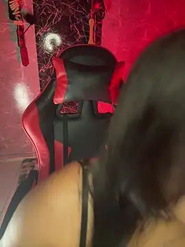 Snapshot of CamiBDSM chatting on January 13, 2026, 4:40 am CamiBDSM online show from January 13, 2026, 4:40 am