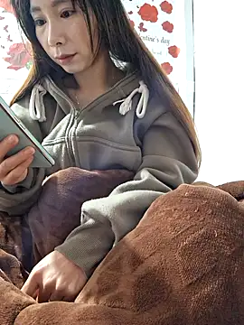 Snapshot of Adela-222 chatting on January 10, 2026, 2:13 am Adela-222 online show from January 10, 2026, 2:13 am