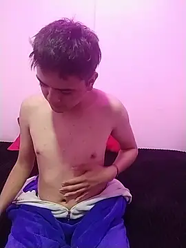 Snapshot of Orino_sysi chatting on January 14, 2026, 11:31 pm Orino sysi online show from January 14, 2026, 11:31 pm