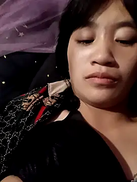 Snapshot of han-camx chatting on February 12, 2026, 2:23 pm han-camx online show from February 12, 2026, 2:23 pm