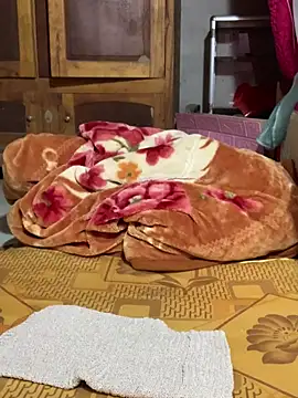 -Mery- online show from March 25, 2026, 7:14 am