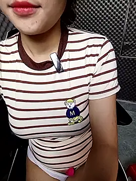 Shiny 68 online show from May 11, 2026, 1:44 am