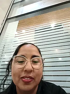 Snapshot of Lottecasanova chatting on January 15, 2026, 4:50 am Lottecasanova online show from January 15, 2026, 4:50 am