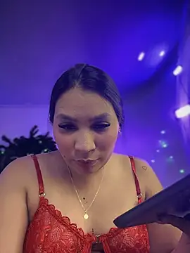 Snapshot of YaraXX1 chatting on February 10, 2026, 4:16 am YaraXX1 online show from February 10, 2026, 4:16 am