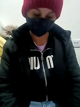 Snapshot of eddy_girl chatting on January 8, 2026, 9:00 am eddy girl online show from January 8, 2026, 9:00 am