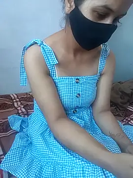 Snapshot of eddy_girl chatting on February 1, 2026, 7:29 am eddy girl online show from February 1, 2026, 7:29 am