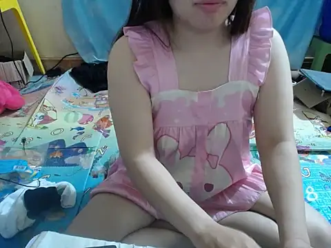 -Mimiu- online show from March 3, 2026, 1:06 pm