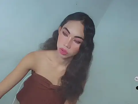 Snapshot of Massivecockfiona chatting on February 15, 2026, 7:51 am Massivecockfiona online show from February 15, 2026, 7:51 am