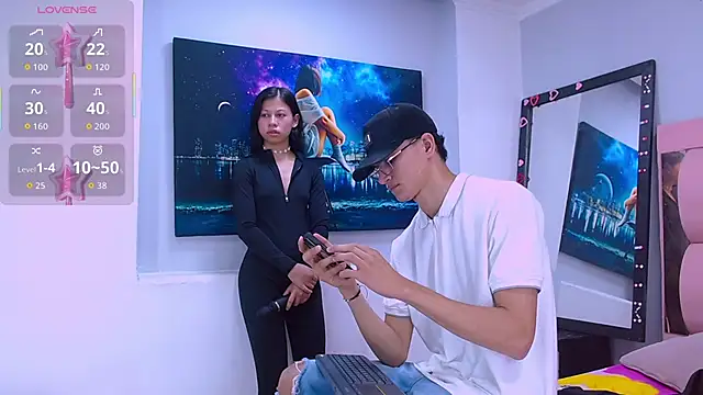 Snapshot of Sophi_and_Jack chatting on March 15, 2026, 7:42 pm Sophi and Jack online show from March 15, 2026, 7:42 pm