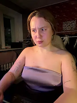 AnnaSeint online show from January 15, 2026, 6:22 pm