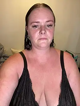 carinabro10 online show from January 16, 2026, 10:30 am