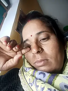 Snapshot of Reena_lodha chatting on February 8, 2026, 1:42 am Reena lodha online show from February 8, 2026, 1:42 am