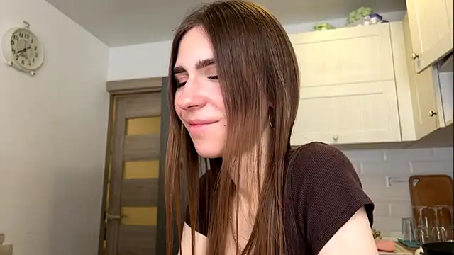 ElsieKuhlmann online show from January 9, 2026, 8:50 am