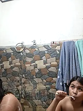 Snapshot of Seductive_Two0205 chatting on May 14, 2026, 3:52 pm Seductive Two0205 online show from May 14, 2026, 3:52 pm