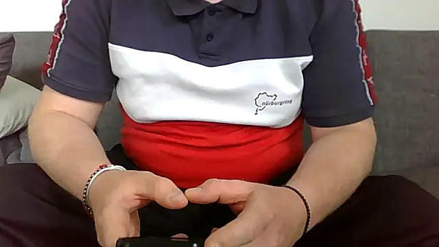 Fat  Slut online show from May 17, 2026, 8:12 am