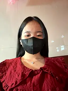 Snapshot of Gwen879 chatting on January 17, 2026, 8:41 am Gwen879 online show from January 17, 2026, 8:41 am