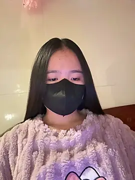 Snapshot of Gwen879 chatting on February 2, 2026, 2:49 pm Gwen879 online show from February 2, 2026, 2:49 pm