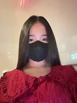 Snapshot of Gwen879 chatting on March 2, 2026, 6:03 am Gwen879 online show from March 2, 2026, 6:03 am