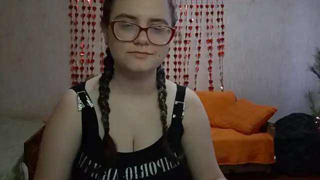 Miyabeee online show from March 15, 2026, 7:14 am