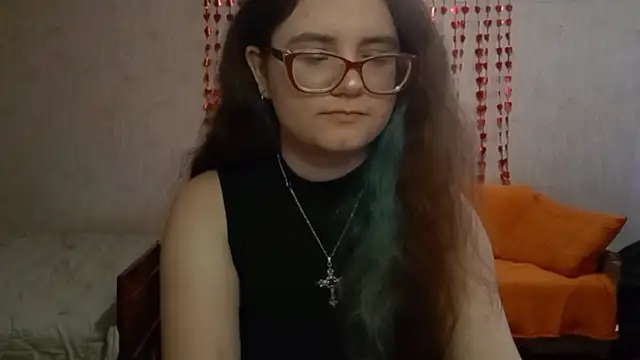 Miyabeee online show from April 9, 2026, 7:14 am