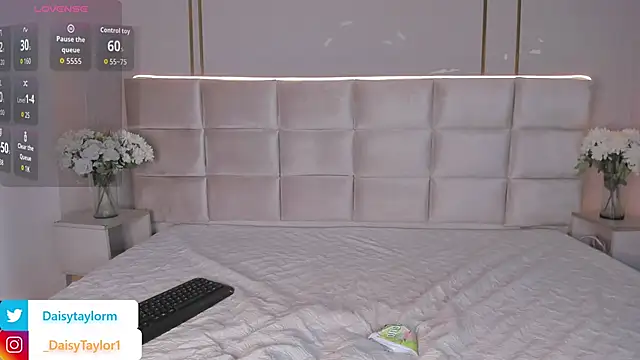 Snapshot of DaisyTaylor__ chatting on February 18, 2026, 1:40 pm DaisyTaylor online show from February 18, 2026, 1:40 pm