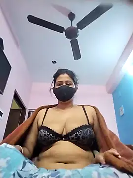 Snapshot of pinkihot23 chatting on February 14, 2026, 8:22 am pinkihot23 online show from February 14, 2026, 8:22 am