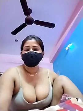 Snapshot of pinkihot23 chatting on March 13, 2026, 7:04 am pinkihot23 online show from March 13, 2026, 7:04 am