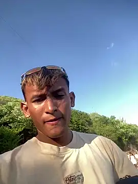 Snapshot of GeorgiandCoi chatting on February 19, 2026, 9:22 pm GeorgiandCoi online show from February 19, 2026, 9:22 pm