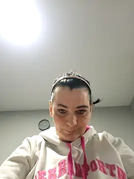 roksa2026 online show from April 15, 2026, 11:17 am